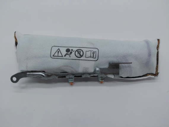 9Y4880242E Нов ОЕ Десен Аербег Porsche Cayenne